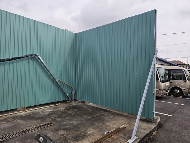 浜北 Ｔタクシー様 鉄骨壁修復工事