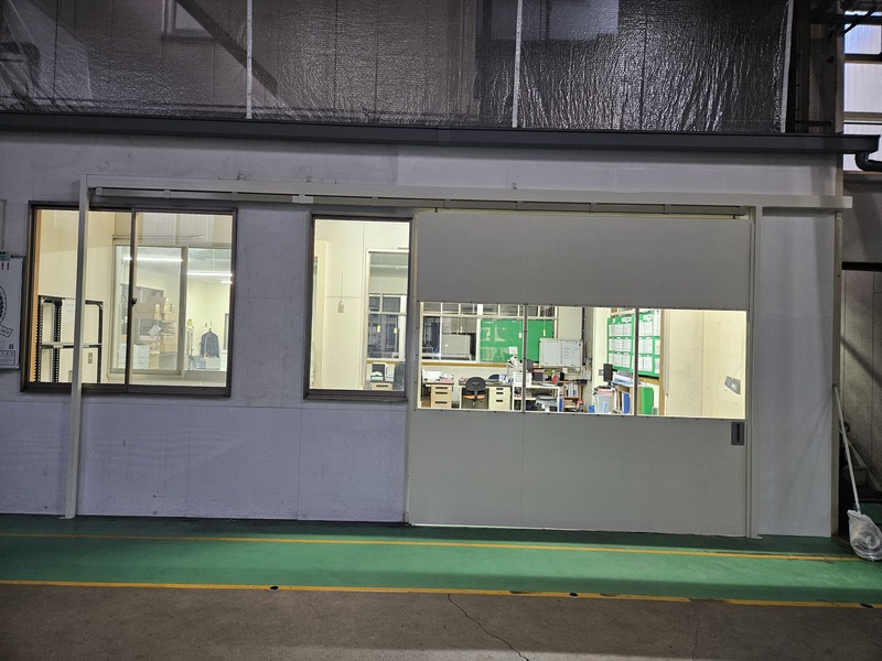 Ｓ製作所様 出荷事務所の入口拡大工事